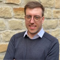 Dr. Philipp Holz