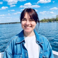 Iuliia Khmarna (Юлiя Хмарна)