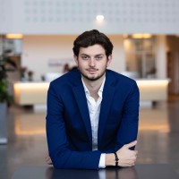 Jasper V.