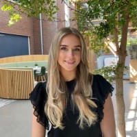 Lola Van Der Meer