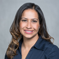 Nadia Canales