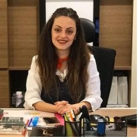 Derya M.