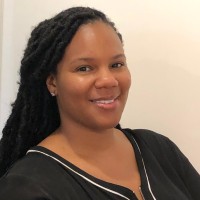 Deñayna Collins