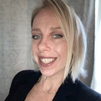 Amanda Cayton