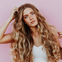Alexandra Roberts