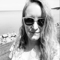 Diane P Russel