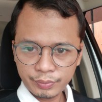 reza febrian khadafi