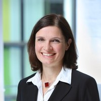 Dr. Sabine Elias