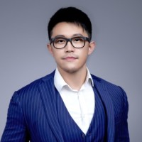 Kim Wang