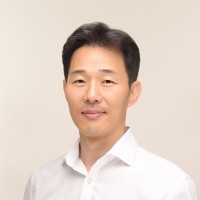 Choongyu Hwang