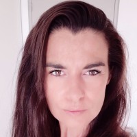 Isabelle Puche