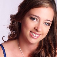 Laura Pfenning