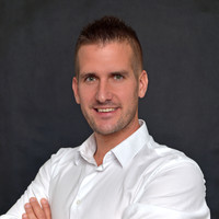 Viktor Novak