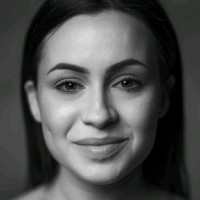 Julia R.
