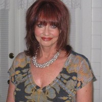Vivian Bond
