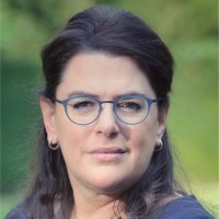 Lucienne Van Der Geld