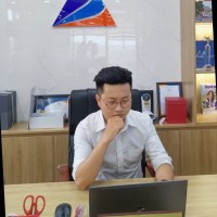 Huy Le