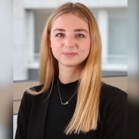 Yoline Hofmann