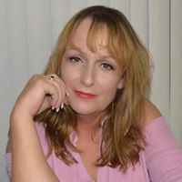 Michelle Carr