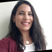 Adriana Novais De Oliveira