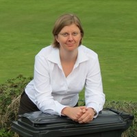 Esther Kiddle