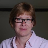 Dr. Ildiko Szabo