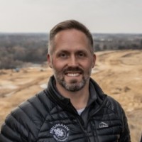 Bryan Lindgren