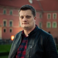 Maciej G.