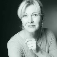 Jane Sunderland