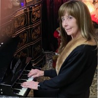 Debra Thoms