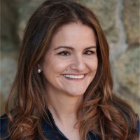 Shabnam Jesgar,  LPCC