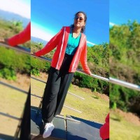 Monicka R
