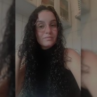 Hellen Cristina Carvalho