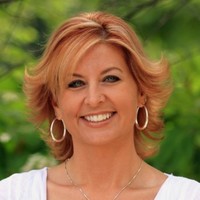Rebecca (Becky) Groves