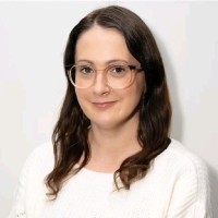 Laura Nealon