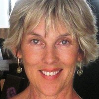 Susannah Lyle