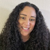 Leslie Rosales