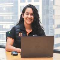 Verônica Oliveira Souza