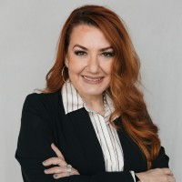 Elizabeth Reynaga