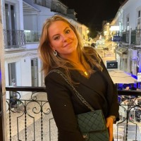 W.J. Annelot Oosterveld