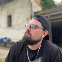 Petr Bezdíček
