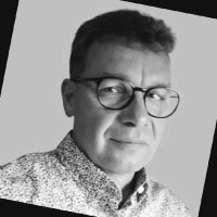 Pascal DESHAYES