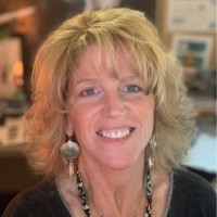Christine Elzinga