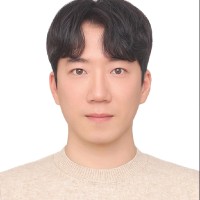 신현욱