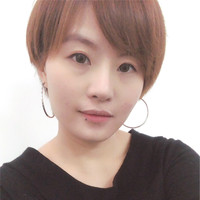 Crystal Li