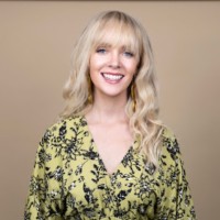 Tracey Raye