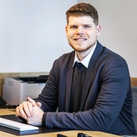 Dr. Davi Légora - Neurologia e Medicina Canabinóide