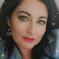 Lisa B.