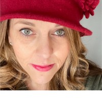 Elaine Johnston