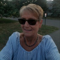 Julie Teig